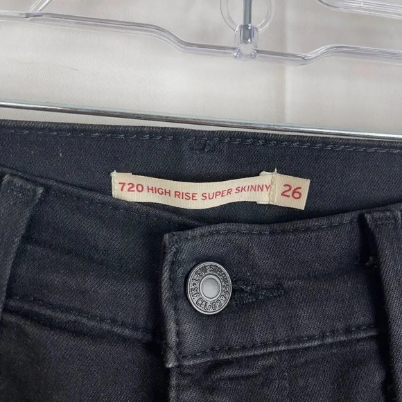 Levi’s 720 High Rise Super Skinny - Picture 7 of 13